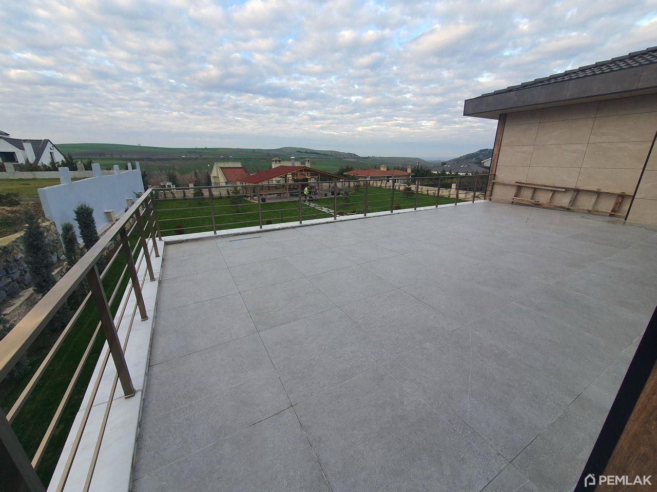 Buy Villa in Istanbul Turkey - image 4