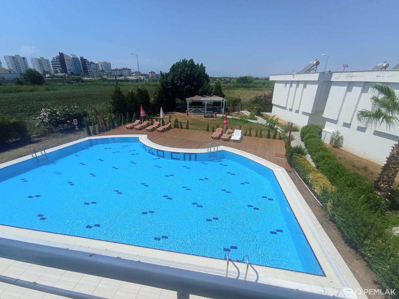 Modern 3+1 apartment in Lara Life complex, Guzeloba area, Muratpasa - image 1