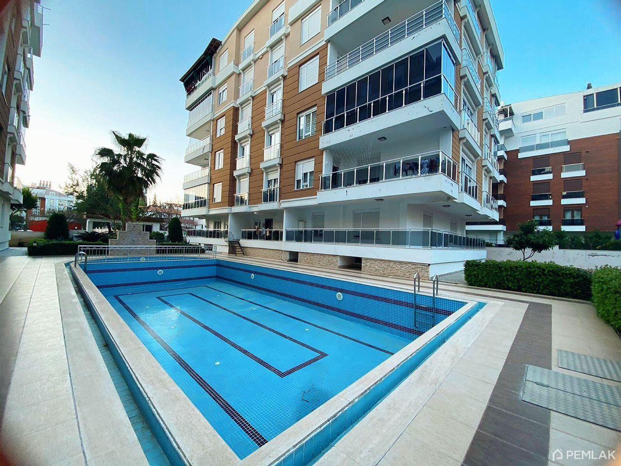 Lovely 2+1 apartment in a modern residential complex located in Liman - image 1