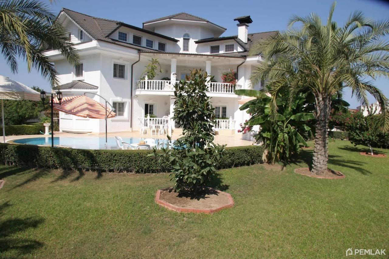 Buy Villa in Antalya Turkey - image 2