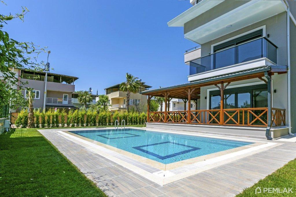 New villa 3+1 in Belek - suitable for obtaining Turkish citizenship - image 1