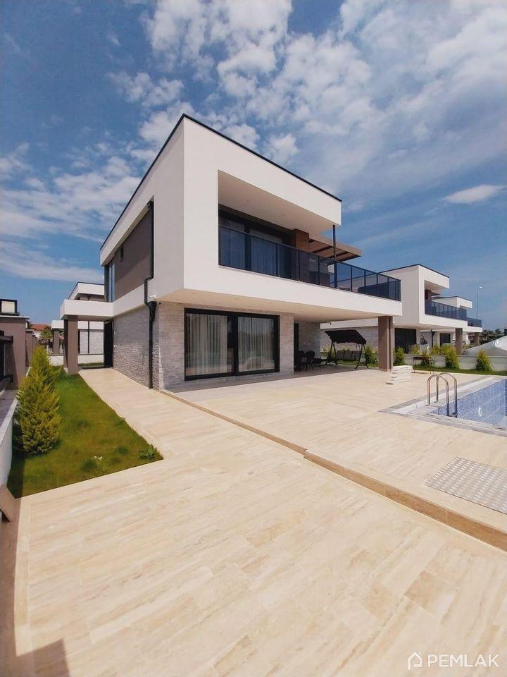 Modern villa with smart home and heated swimming pool - image 1