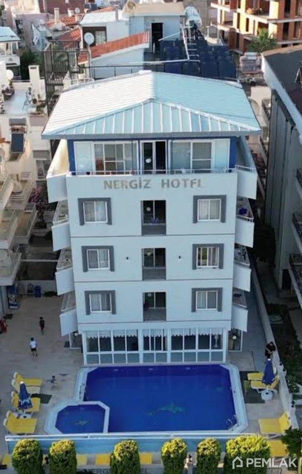 İş ve yatırım için harika bir seçenek - Ayvalık ilçesinde rahat bir otel - image 1