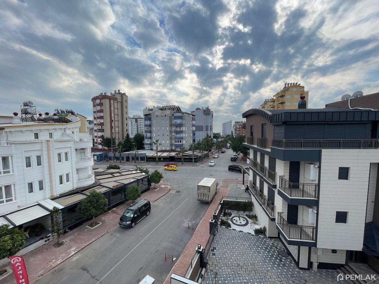 Arapsuyu mahallesinde büyük bir şirket için 5+1 rahat dubleks - image 1